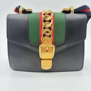 Gucci Black Leather Crossbody with Green and Red Web Stripe